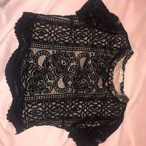 Lace Crop Top!🖤